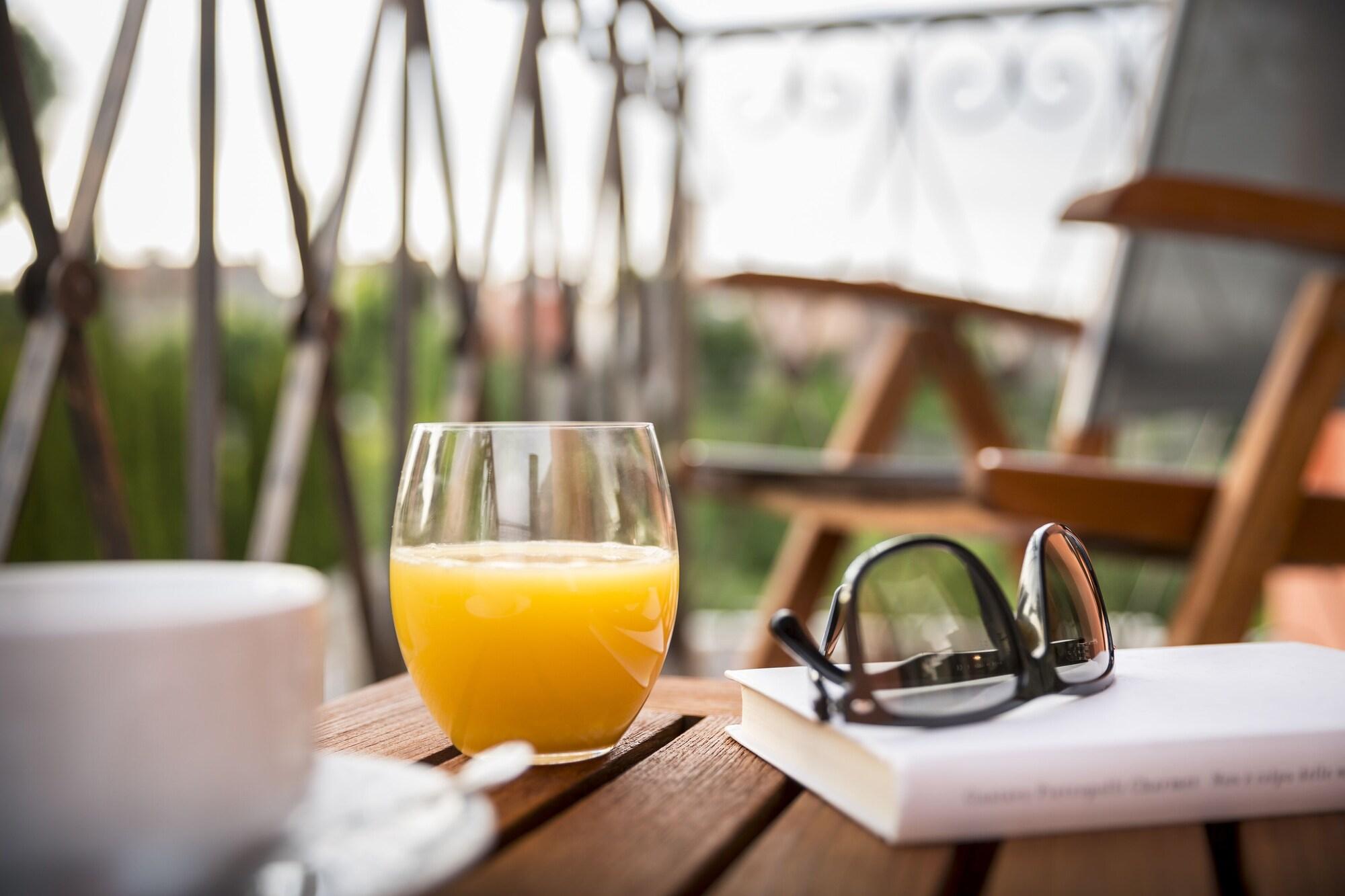Palazzo Angelica B&B Adults Only Oprtalj ภายนอก รูปภาพ