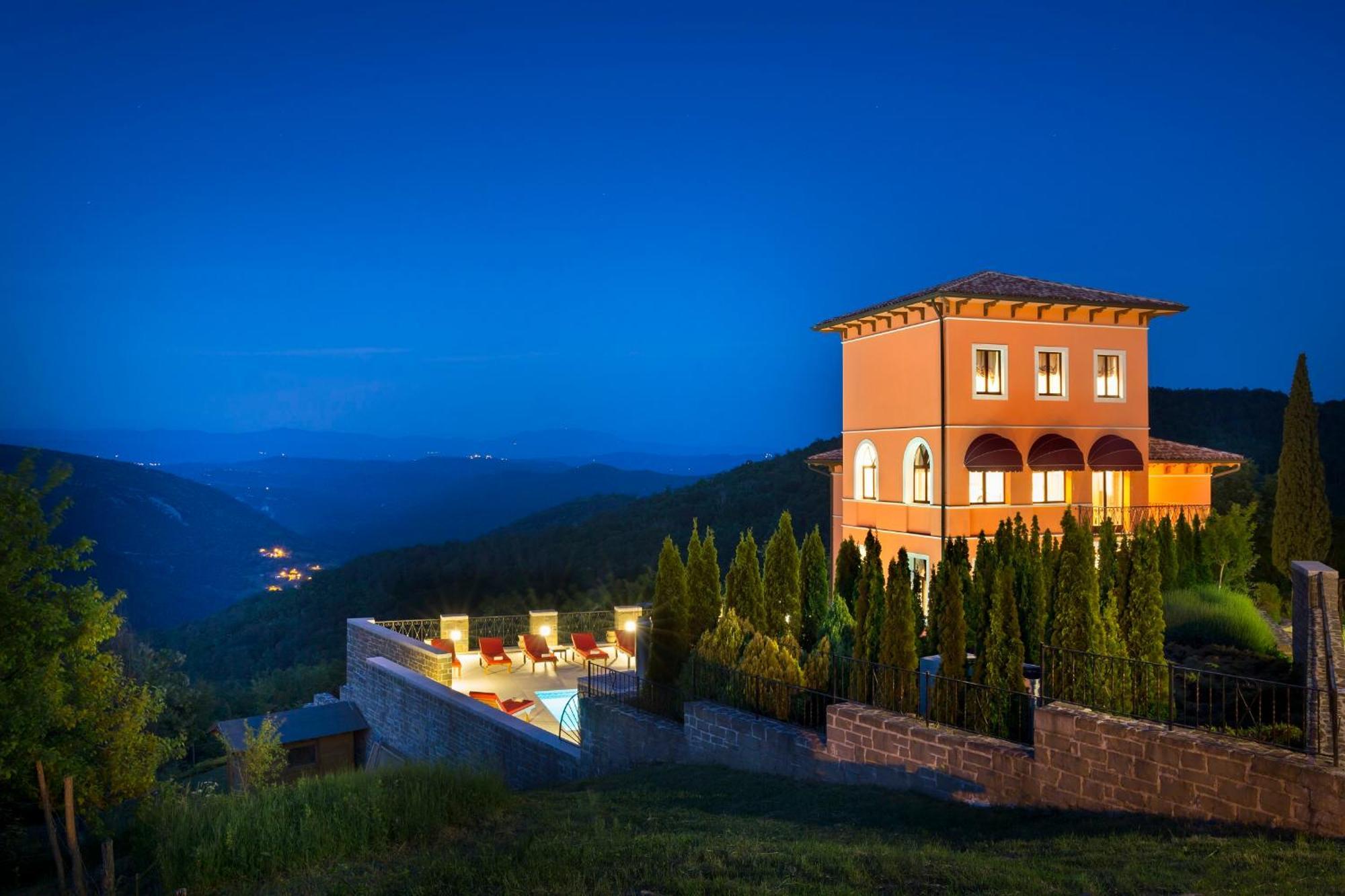 Palazzo Angelica B&B Adults Only Oprtalj ภายนอก รูปภาพ